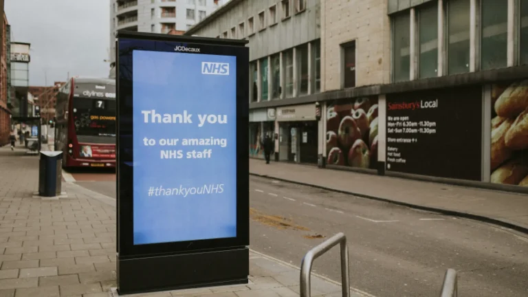 OOH and DOOH advertising guide